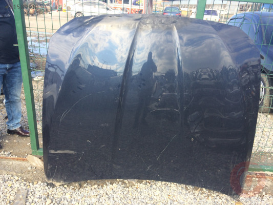 BMW F10 5.20 çıkma motor kaput