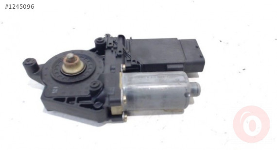 PASSAT B5 CAM MOTORU SOL ÖN 0130821695 105404-301