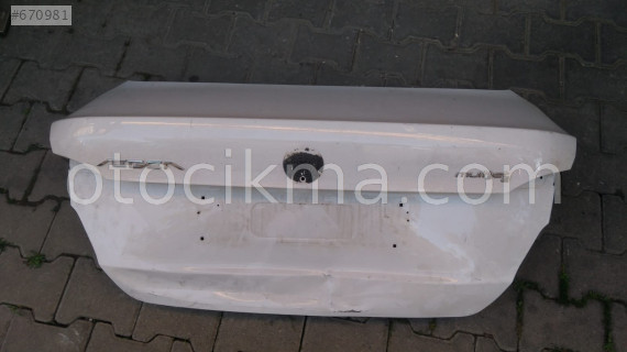 FİAT EGEA BAGAJ KAPAĞI SEDAN ÇIKMA ORJINAL 2015-2016-17