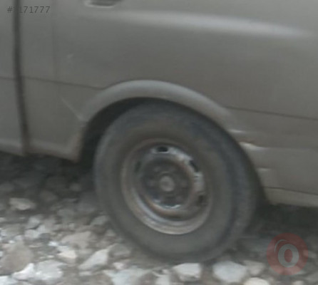 1997 model kia pregrio çıkma sağ ön jant lastik