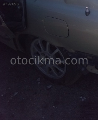 2001 VOLVO S40 ÇIKMA SOL ARKA JANT LASTİK MEVCUTTUR.