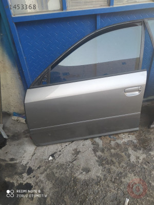 AUDİ A6 SAG ÖN KAPİ KAPİ ORJİNAL HATASİZ