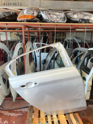 FIAT EGEA ORİJINAL ÇIKMA SAĞ ON KAPI GÜL OTOMOTIV