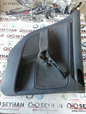 1K4868069A vw golf 5 sol arka kapı kartonu