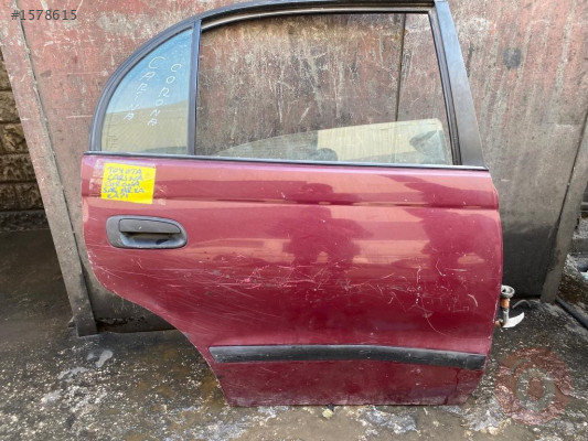 TOYOTA CARİNA SAĞ ARKA KAPI CAMI 1993-1998 MODEL ORJİNAL ÇIK