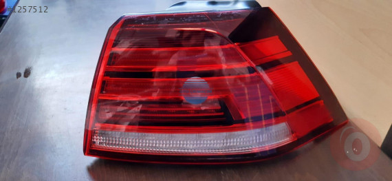 GOLF 7 ORJİNAL ÇIKMA  SAĞ STOP 900