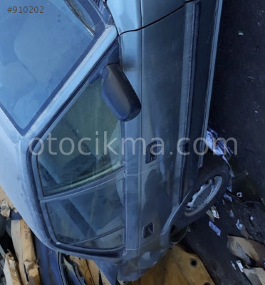 1992 TOYOTA COROLLA ORİJİNAL SAĞ  KAPI CAMI.
