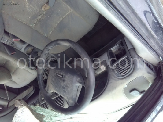 1996 VOLVO S40 HATASIZ GÖĞÜSLÜK.