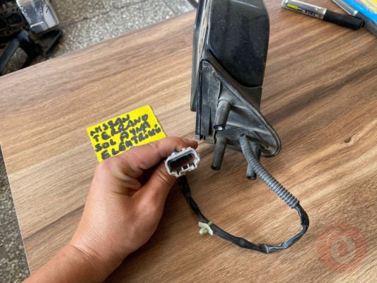NİSSAN TERRANO SOL AYNA ELEKTRİKLİ ORJİNAL ÇIKMA