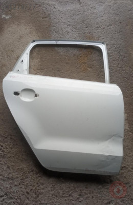 VOLKSWAGEN POLO SAĞ ARKA KAPI