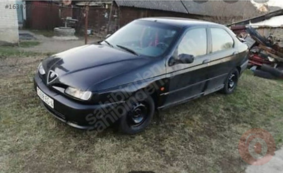Alfa Romeo 146 çamurluklar