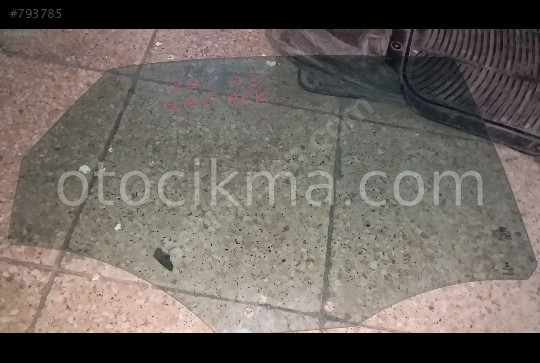 2016 audi a3 sag arka kapı camı orj.cıkma