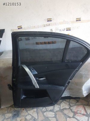 Bmw 5.20 Sağ arka kapı döşemesi siyah orjinal çıkma