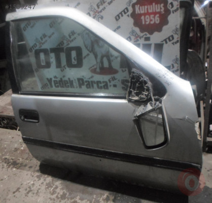 OPEL VECTRA A 1994 ÖN SAĞ KAPI GRİ DOLU ÇIKMA