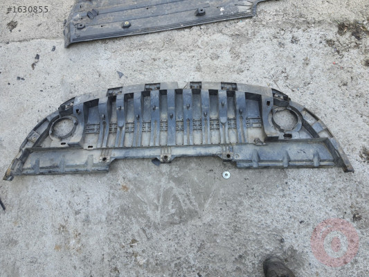 RENAULT FLUENCE 09 12 ÖN TAMPON ALT MUHAFAZA 622350006R