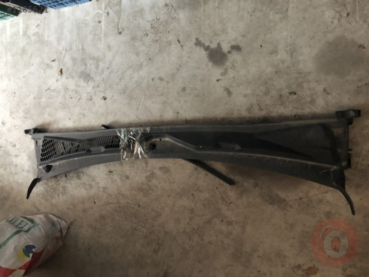 Amarok silgi ızgarası silecek kolu