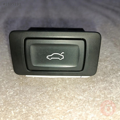 4G0959831A BAGAJ AÇMA KAPATMA DÜĞMESİ AUDİ A4 A6 A7 A8 Q3 Q5