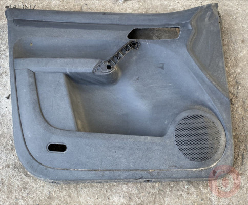 2K5867005 volkswagen caddy sol ön kapı kartonu