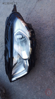 Ford kuga sol far