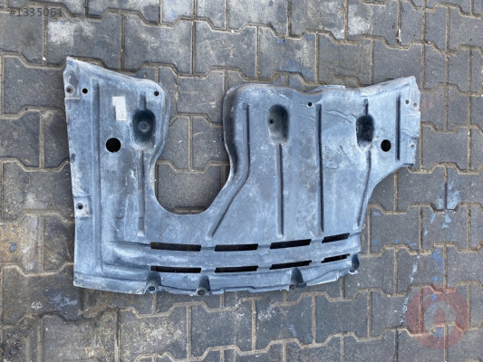 BMW F30 316 318 320 ÇIKMA ORJİNAL ARKA TAMPON ALT MUHAFAZA