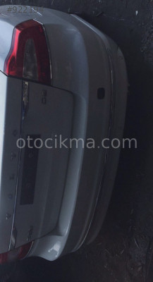 VOLVO S80 ORİJİNAL ARKA TAMPON.
