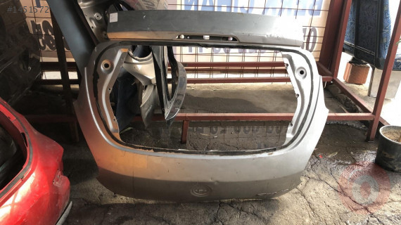 fiat bravo bagaj kapısı ve tüm çıkma orjinal parçalar