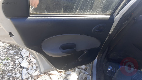 1997 model ford escort sökme sol arka kapı döşemesi