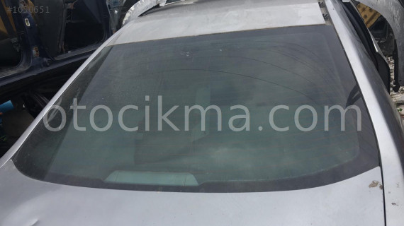 peugeot 607 çıkma arka cam