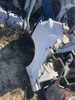 Hyundai i20 sag arka çamurluk
