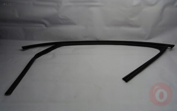 SKODA OCTAVİA 13-17 CAM KLAVUZ FİTİLİ SOL ÖN 5E0837431D 5AP