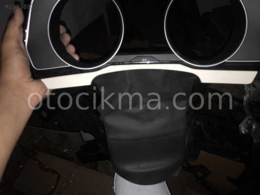 Volkswagen Passat B8 direksiyon üst kapat hatasız orjinal çı