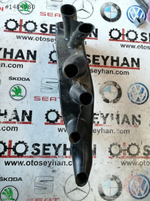 1T1819152A vw caddy 2004-11 sağ ön ayak havalandırma borusu