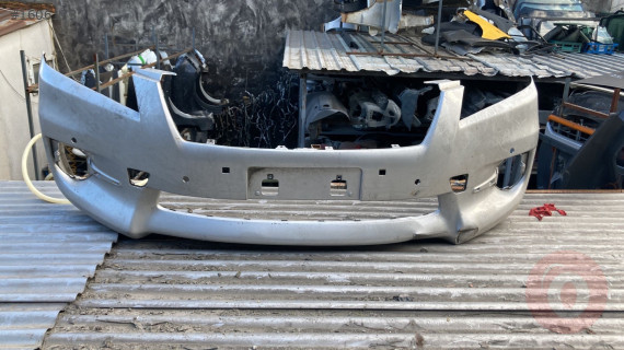 TOYOTA RAV 4 ÖN TAMPON