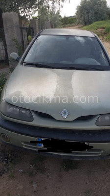 2001 model renault laguna 1 1.8 16v kesme ön kasa