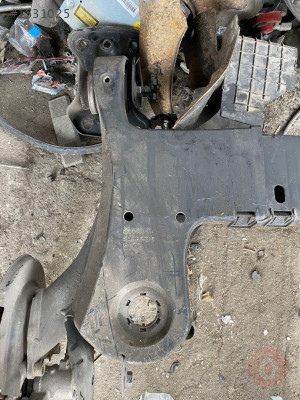 2Q0511534H skoda scala sağ arka dingil koruyucu muhafaza