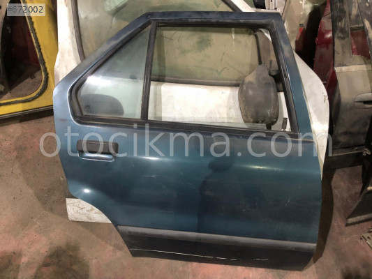 Renault 19 sağ arka kapı boyasız
