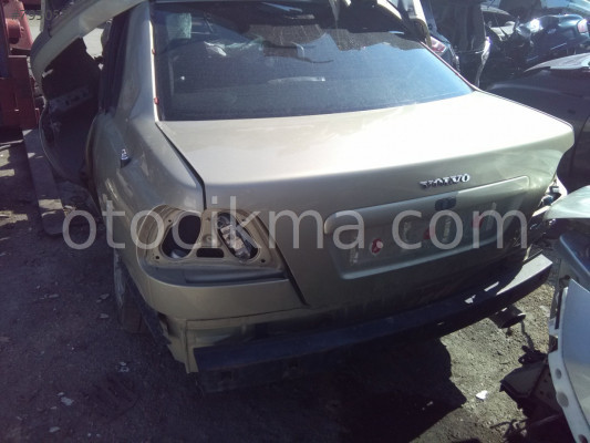 2001 VOLVO S40 2000 BAGAJ KAPAĞI ORİJİNAL.