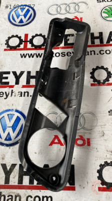 5N0839197 vw  tiguan sol arka kapı iç açma kolu tutucu yuva