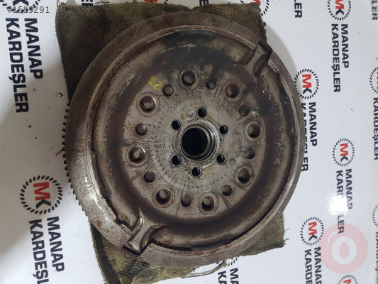 AUDİ A3 VOLANT 6 İLERİ MANUEL CXX 03L105266CC