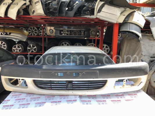 TOYOTA COROLLA ON TAMPON ZZ111 1999 2000