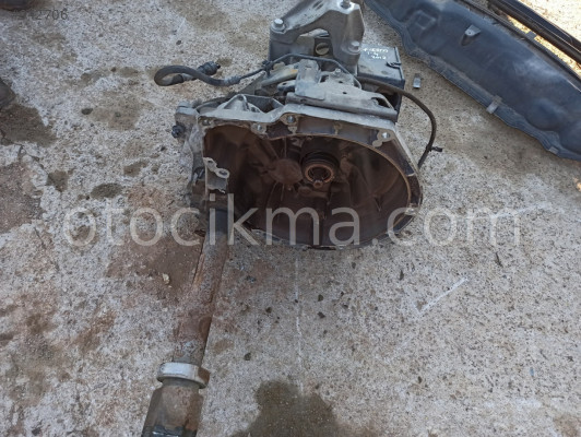 FORD FİESTA 2012 1.4 ŞANZIMAN