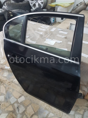 Bmw 5.20 E60 Sağ Arka Kelebek Cam Hatasız Orjinal Çıkma