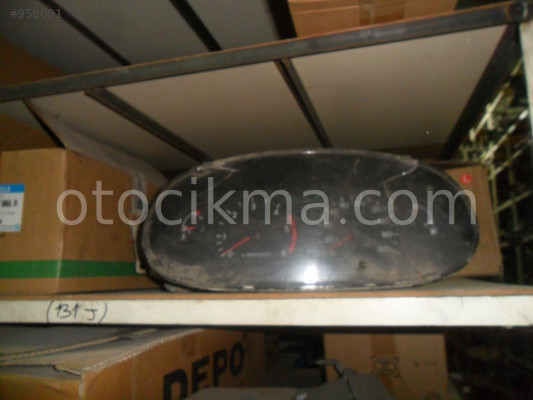 KM SAATİ HYUNDAI
Starex Kamyonet
03- GST00044