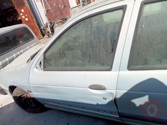 Renault Megan 1 çıkma sol ön kapı