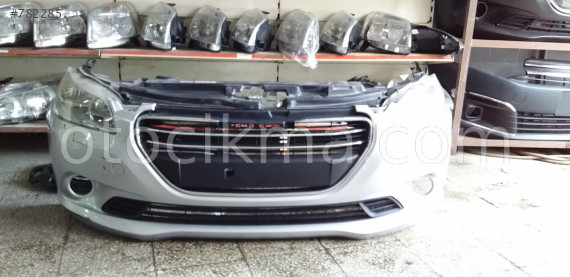 Peugeot  301 ön tampon dolu