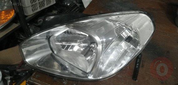 HYUNDAİ ERA SOL ÖN FAR 2010 ÇIKMA PARÇA