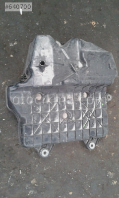 MERCEDES W205 KASA YAKIT DEPOSU
