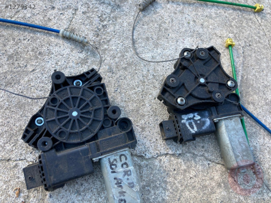 OPEL CORSA D SAĞ CAM MOTORU OTO ERKAN ÜNYE