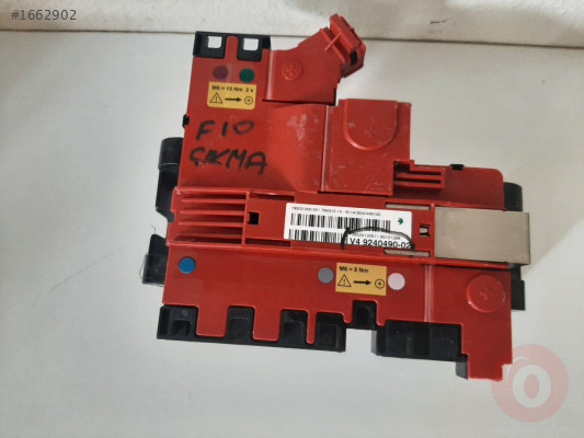 BMW F10 5 SERİ AKÜ DAĞITIM MODÜLÜ ÇIKMA ORİJİNAL 924049002