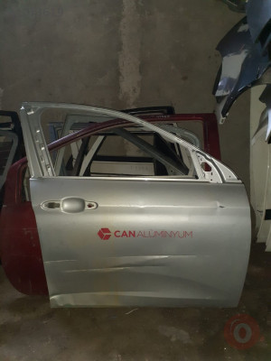 FİAT EGEA SAĞ ÖN KAPI ORJİNAL